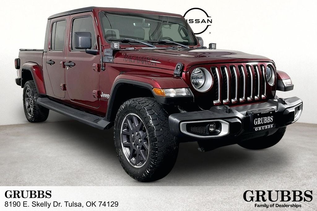 2021 Jeep Gladiator Overland in Snazzberry Pearlcoat — front three-quarter view