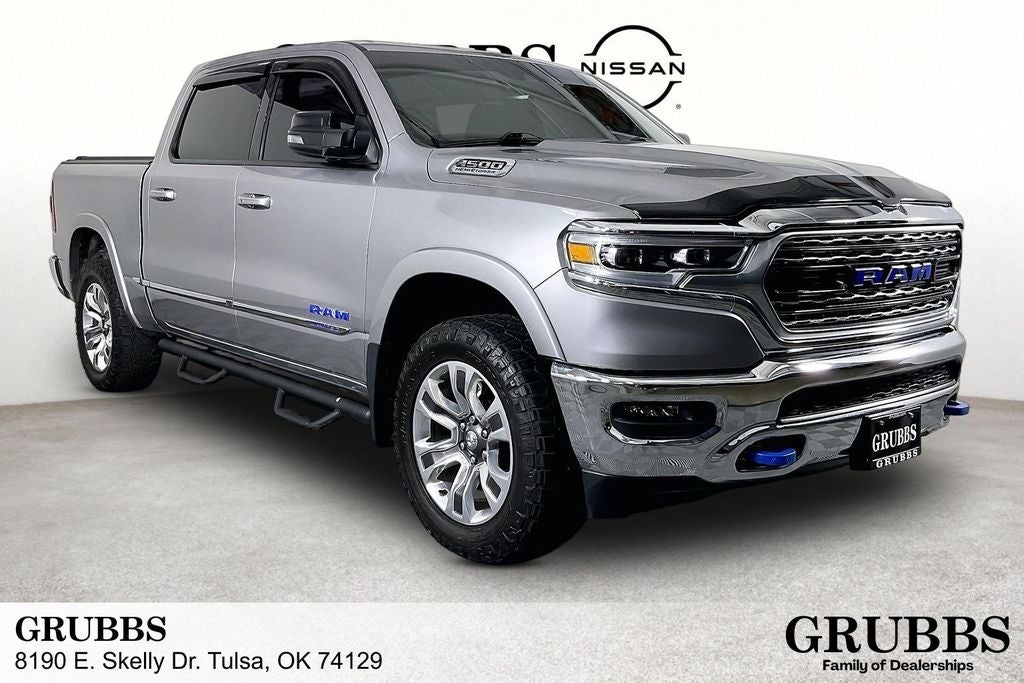 2024 RAM 1500 Limited in Billet Silver Metallic Clearcoat — front three-quarter view