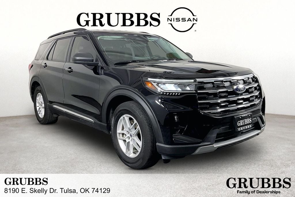 2025 Ford Explorer Active in Black Metallic — front three-quarter view