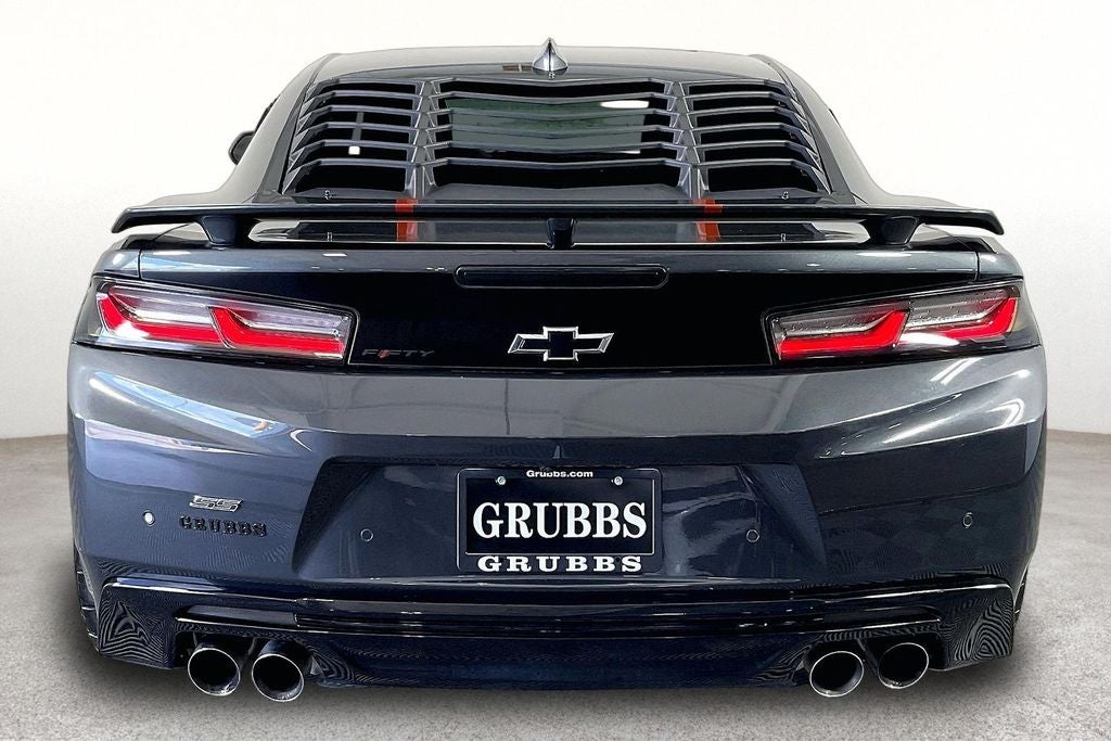 2017 Chevrolet Camaro — detail view