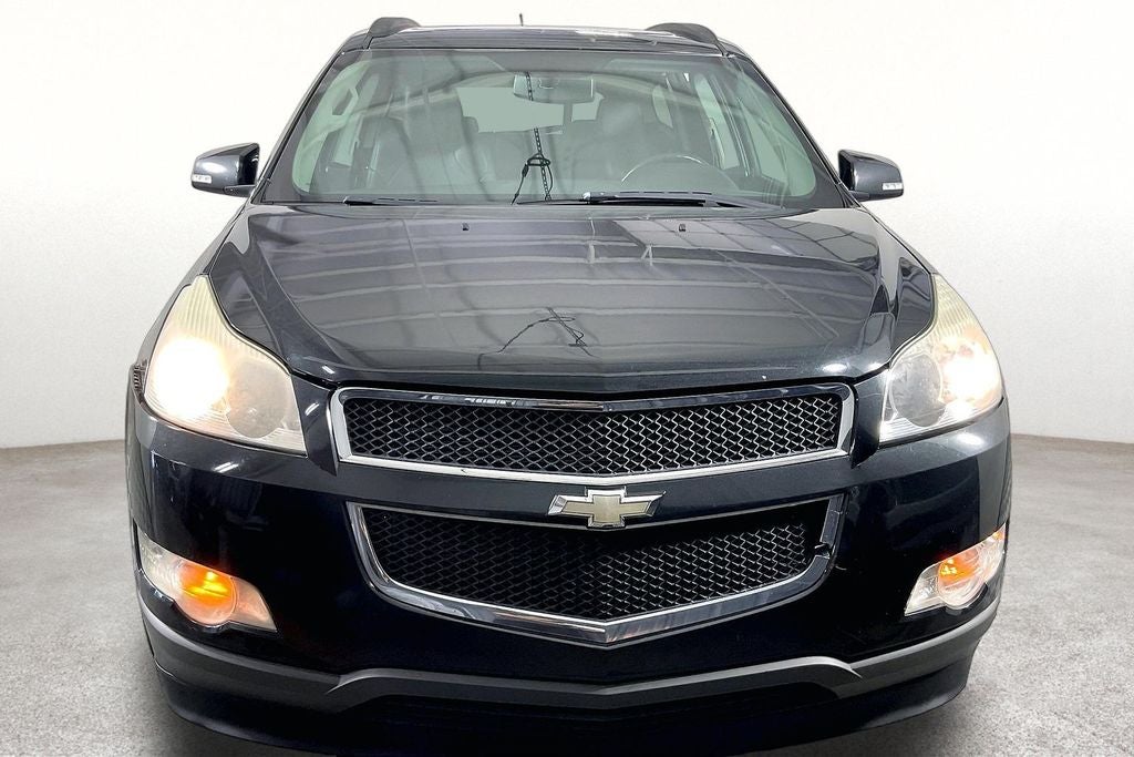2011 Chevrolet Traverse — interior view
