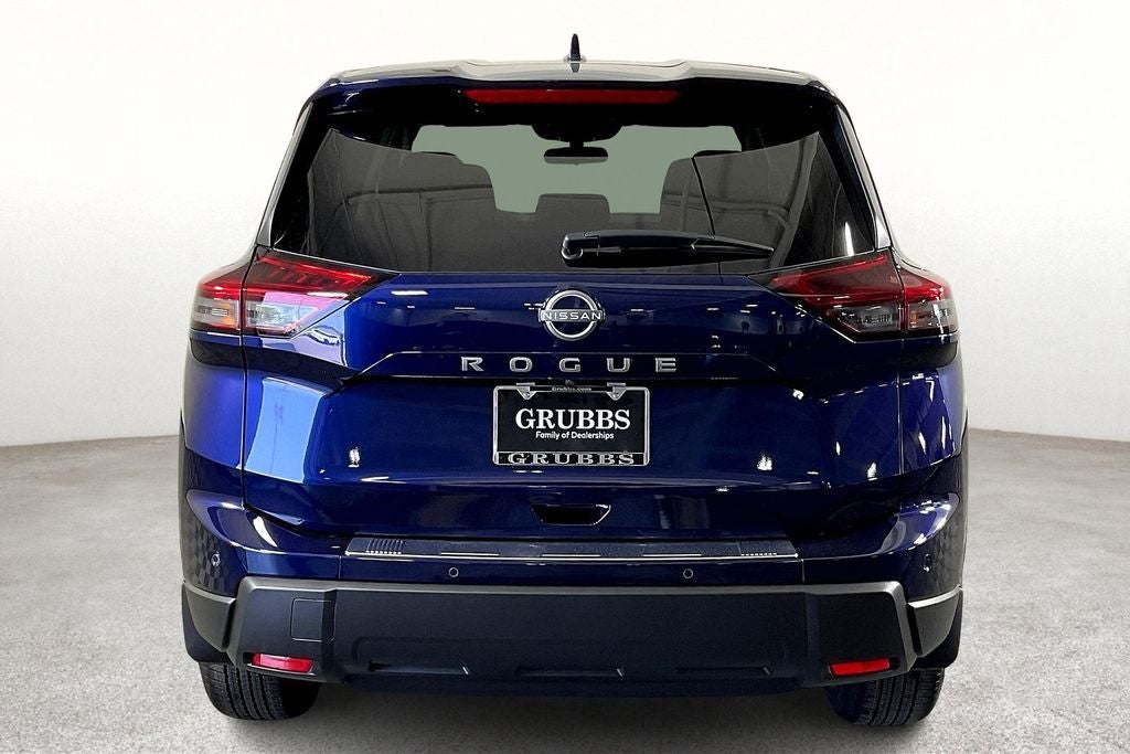 2026 Nissan Rogue — detail view