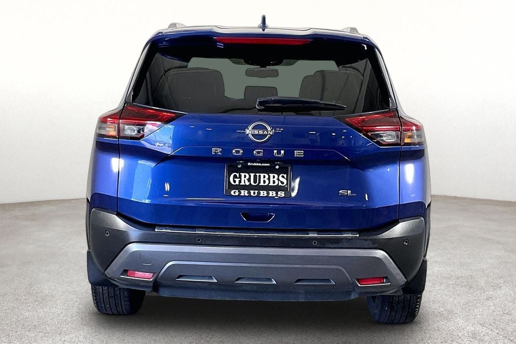 2023 Nissan Rogue — detail view