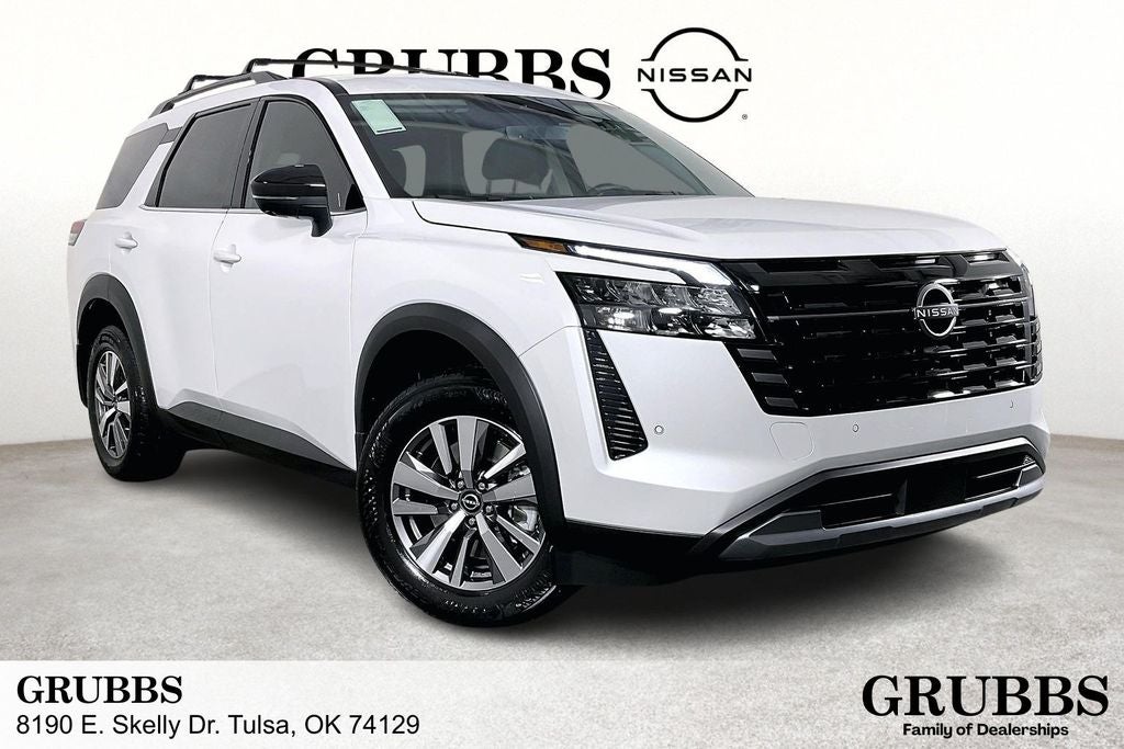 2026 Nissan Pathfinder SL in Everest White Pearl — front three-quarter view