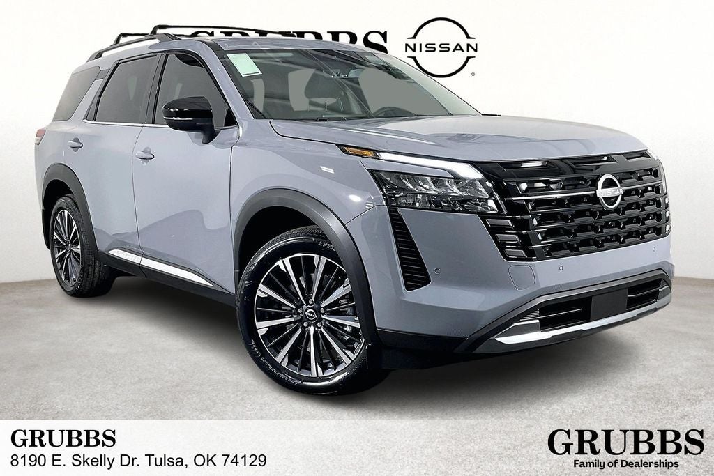 2026 Nissan Pathfinder Platinum in Boulder Gray Pearl — front three-quarter view